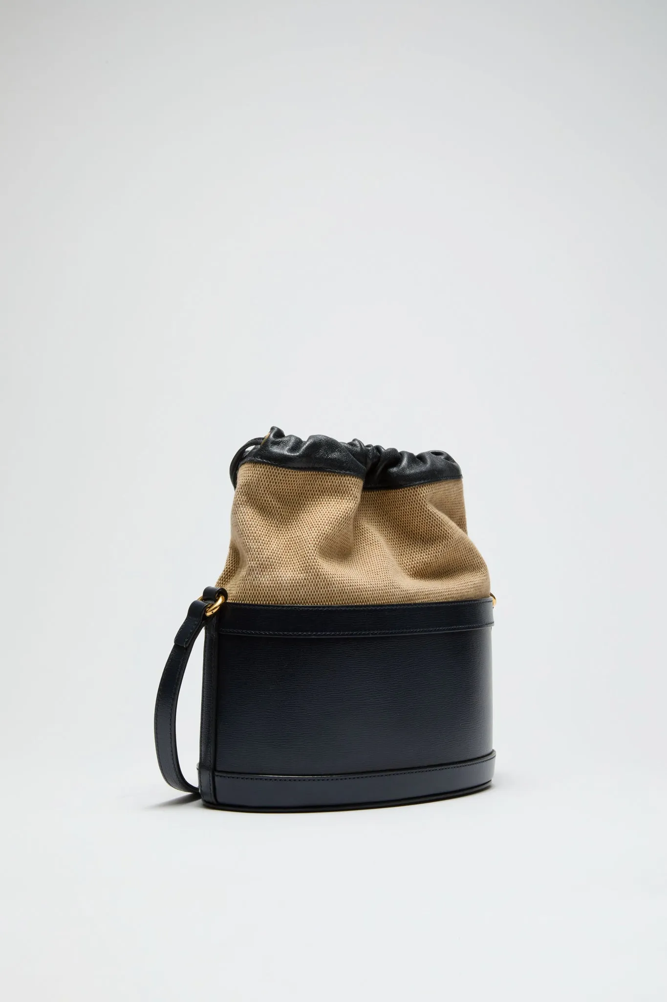 GUCCI Horsebit 1955 Bucket Crossbody Bag