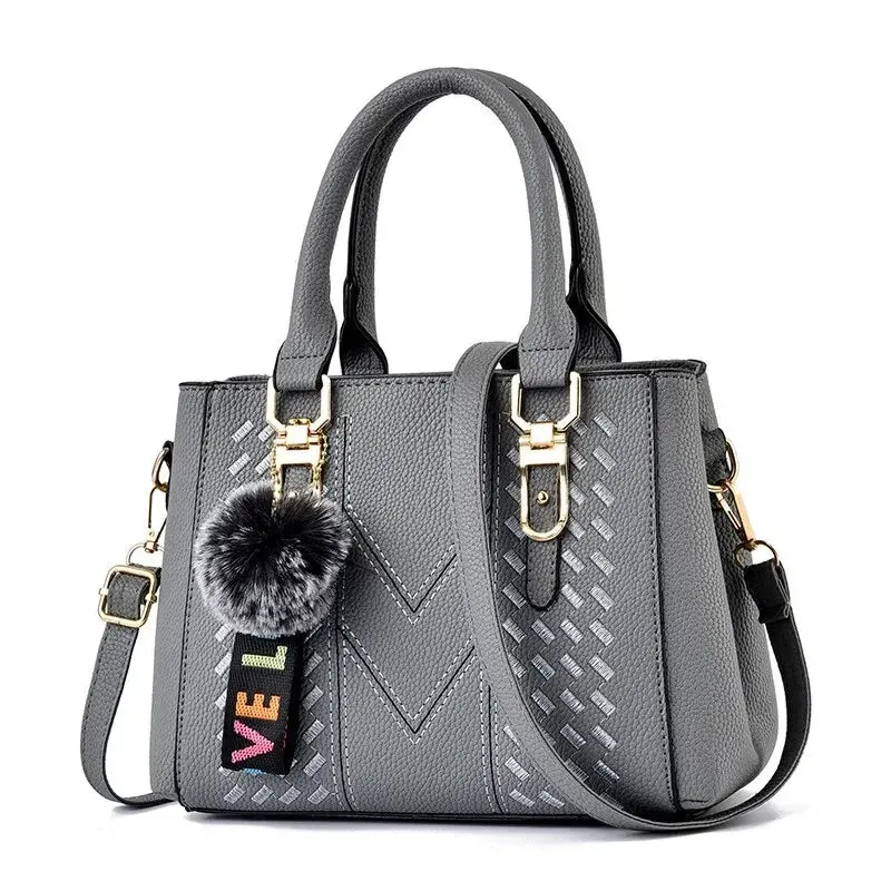 Modern Embroidery Leather Saddle Shoulder Messenger Purse Handbags for Women Perfect Bags For Everyday Use